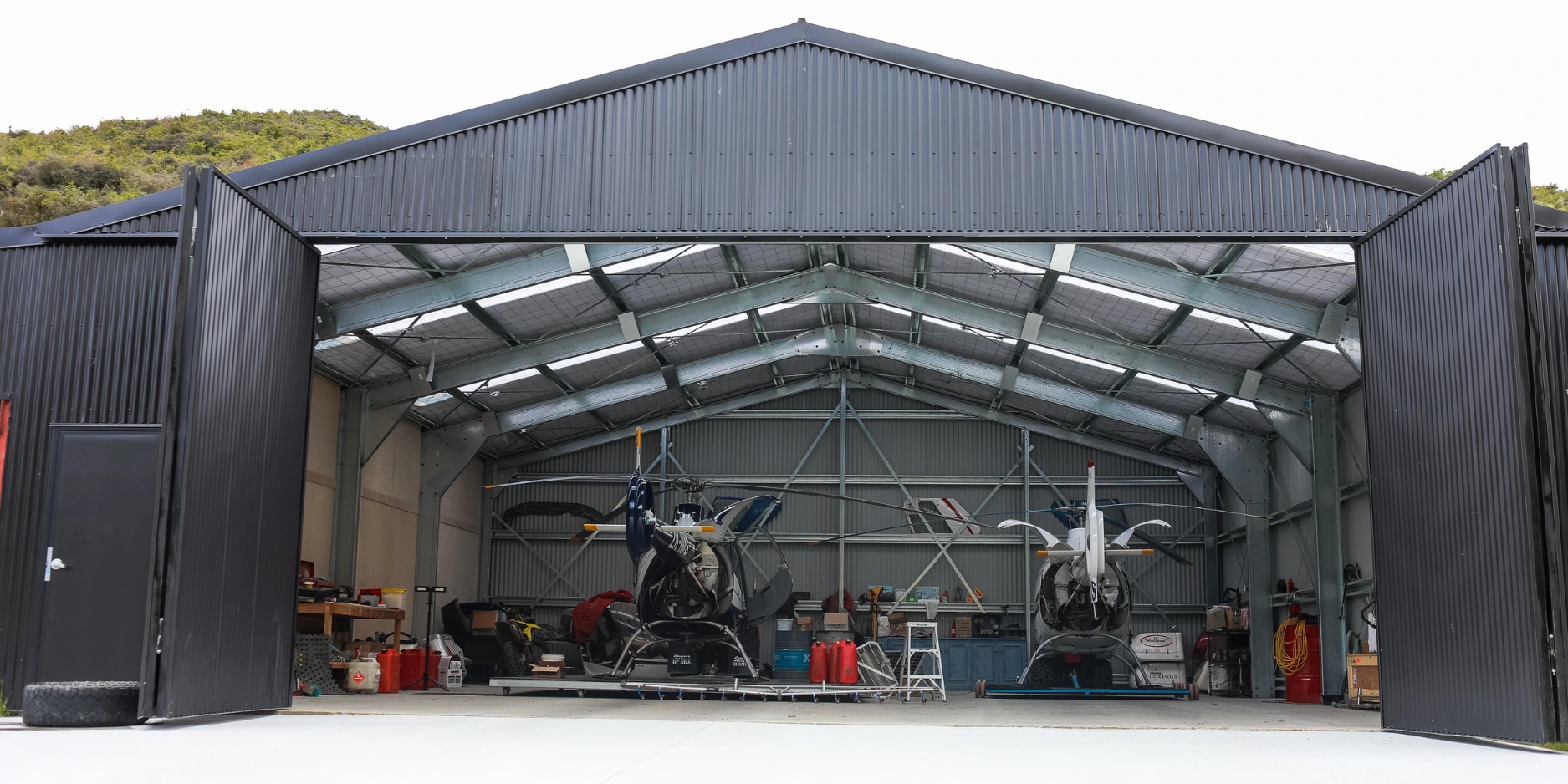 steel frame helicopter hangar shed